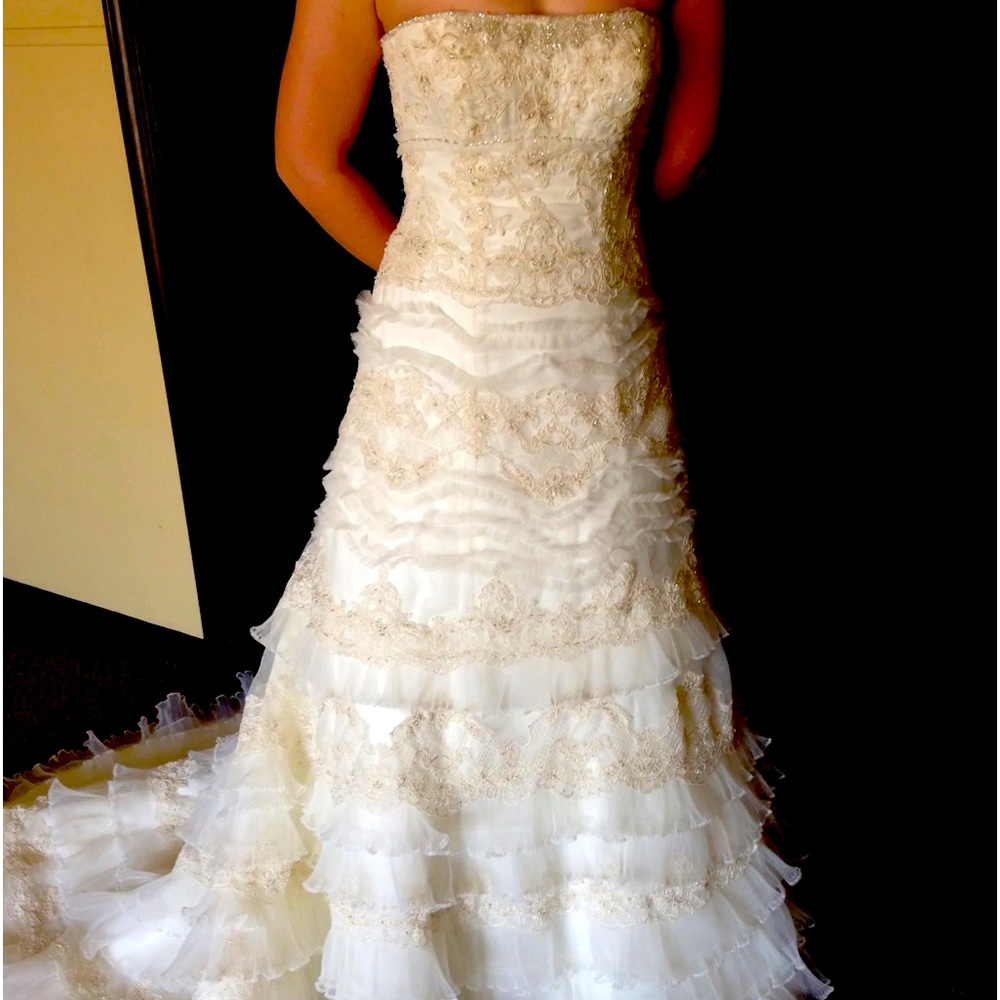 Oleg Cassini Wedding Dress